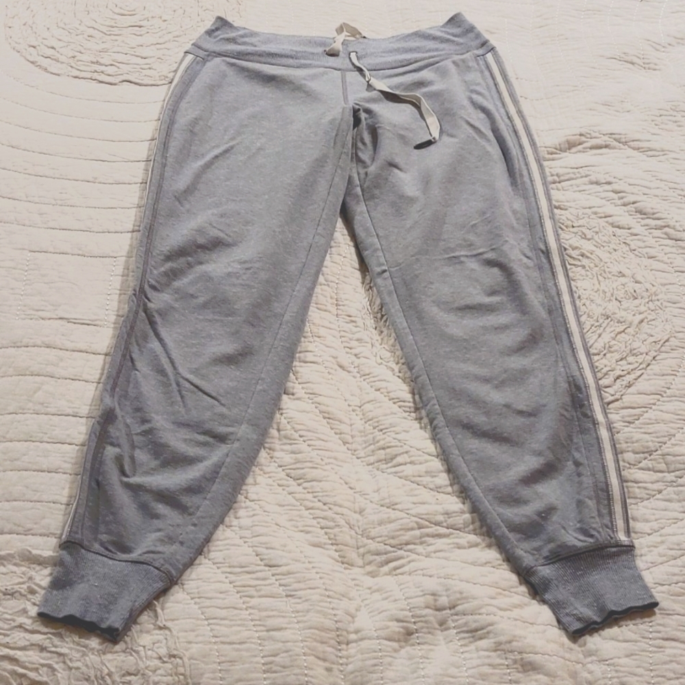 Women's Athleta joggers Women's size Small
